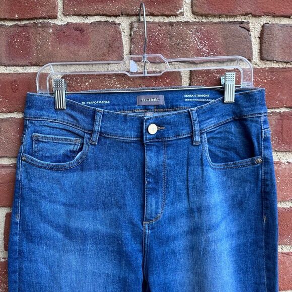 DL1961 $219 Mara Mid Rise Instasculpt Straight Jeans Stellar Raw Hem Women’s 30 - Picture 4 of 11